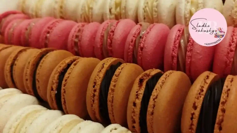 Makronky ruznych chuti 770x433